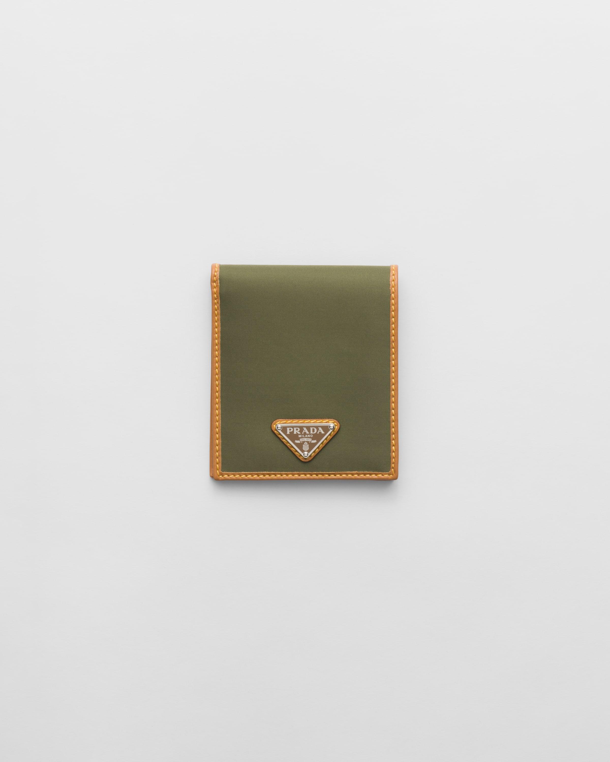 Re-Nylon wallet Product Image