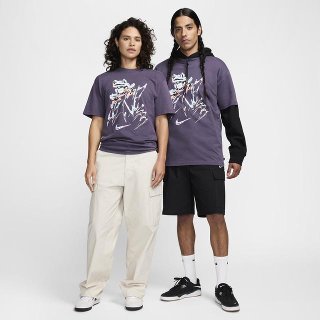 Men's Nike SB M90 Skate T-Shirt Product Image