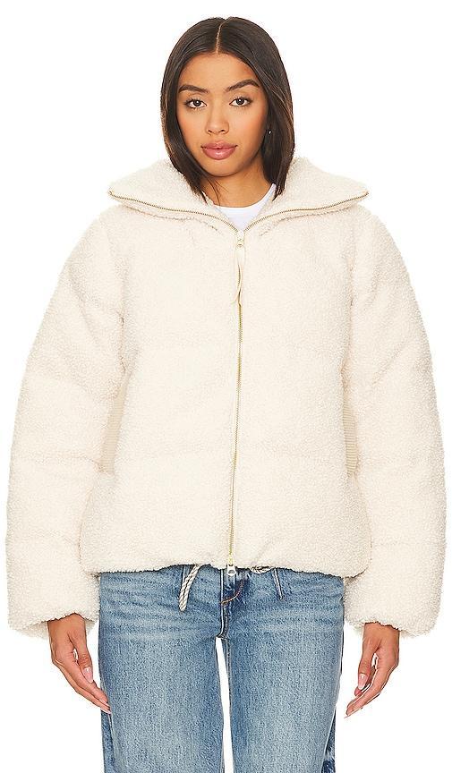 Varley Wilkins Fleece Puffer Jacket Product Image