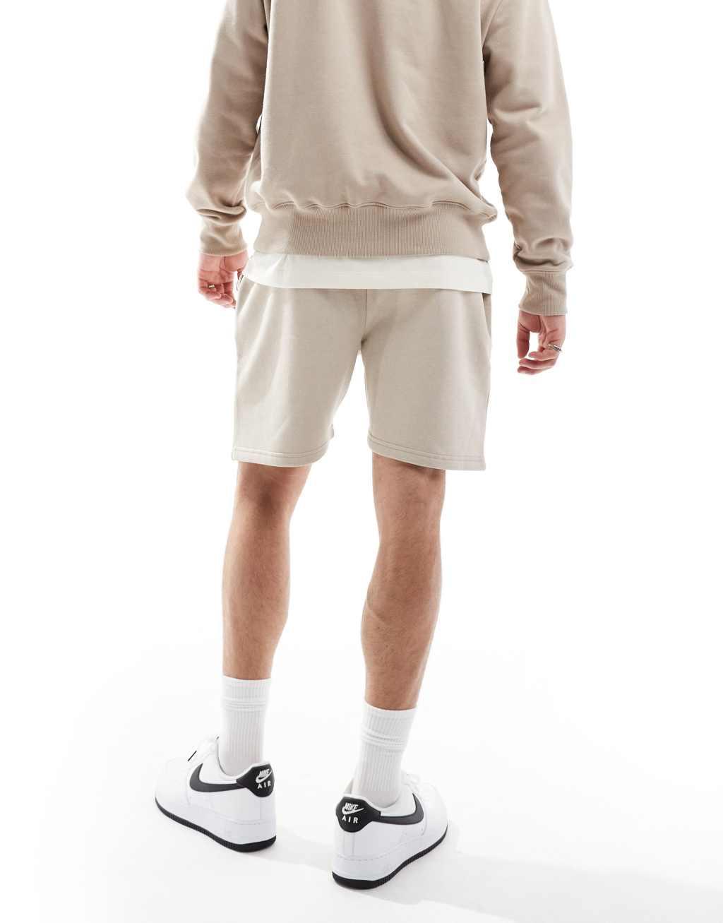 DTT jersey shorts in stone Product Image