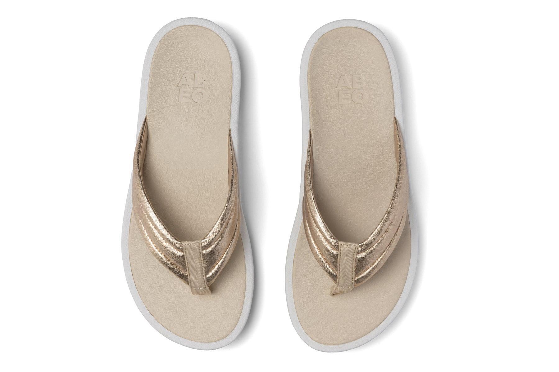 Paseo Thong Sandal Female Product Image