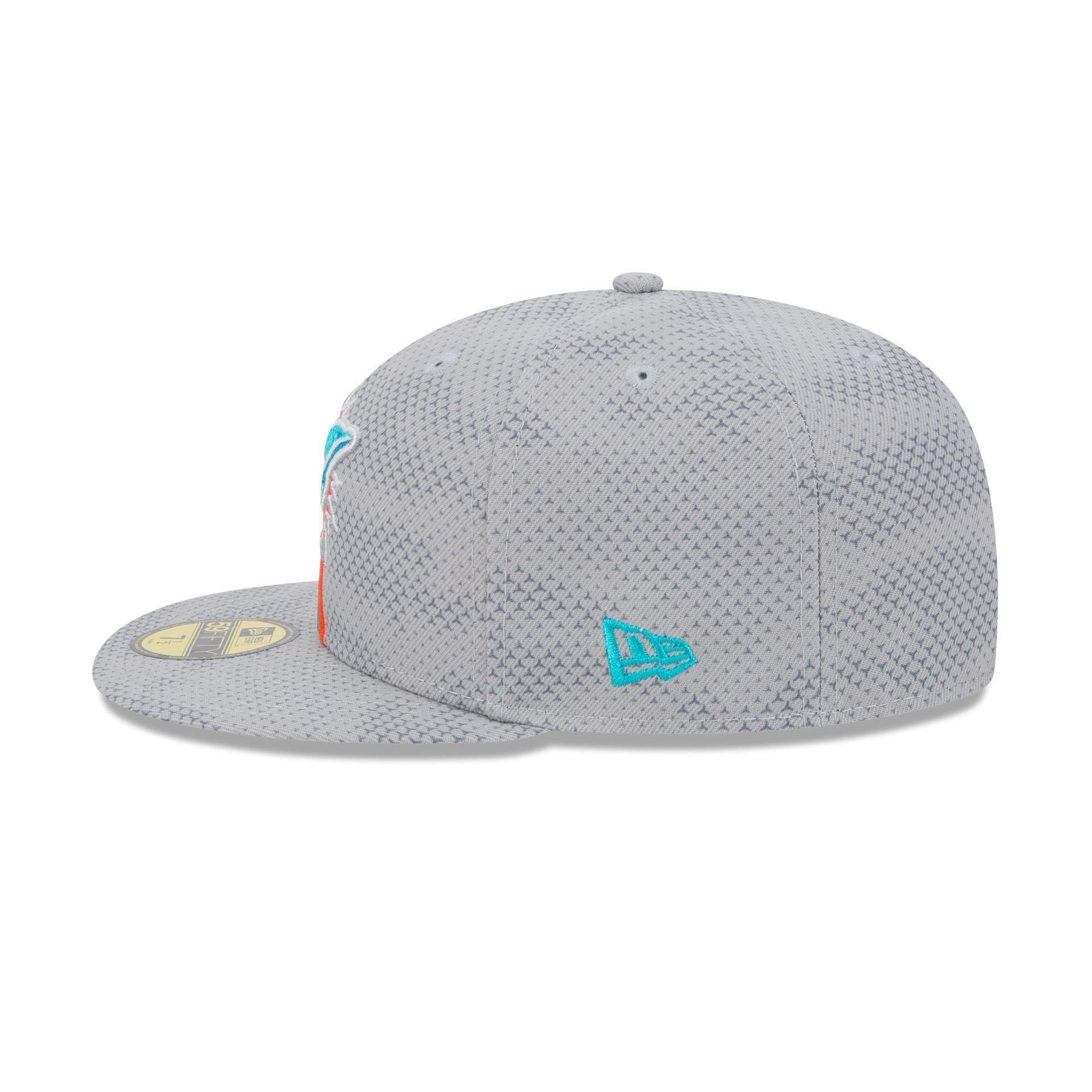 Miami Dolphins 2024 Sideline Gray 59FIFTY Fitted Hat Male Product Image