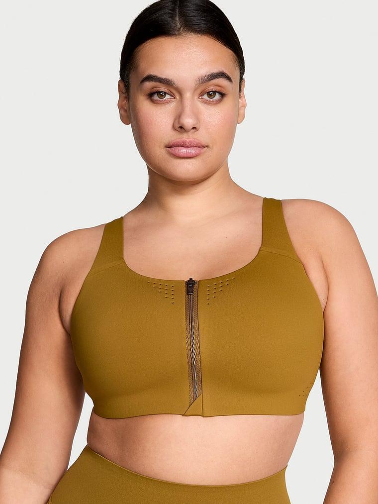 Featherweight Max™ Front-Close Sports Bra Product Image