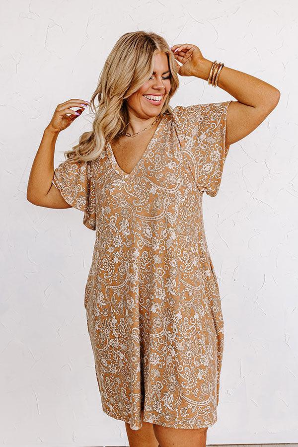 Enchanting Smile Paisley Dress Curves Product Image