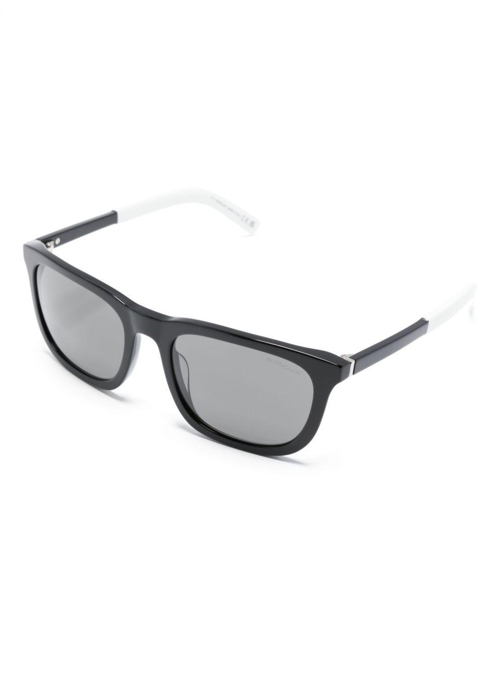 MONCLER Eckige Kolligian Sonnenbrille In Black Product Image