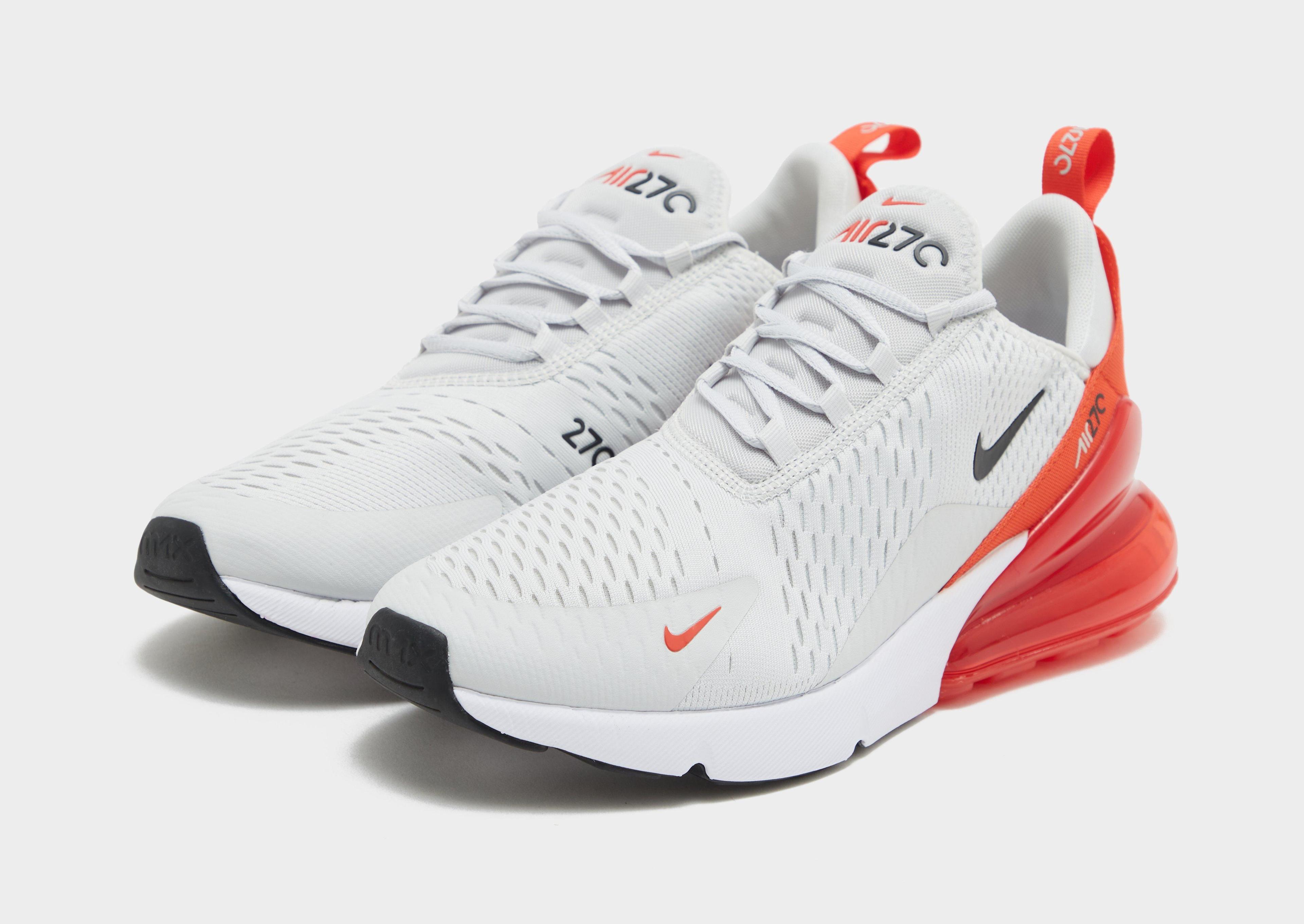 Nike Air Max 270 Product Image