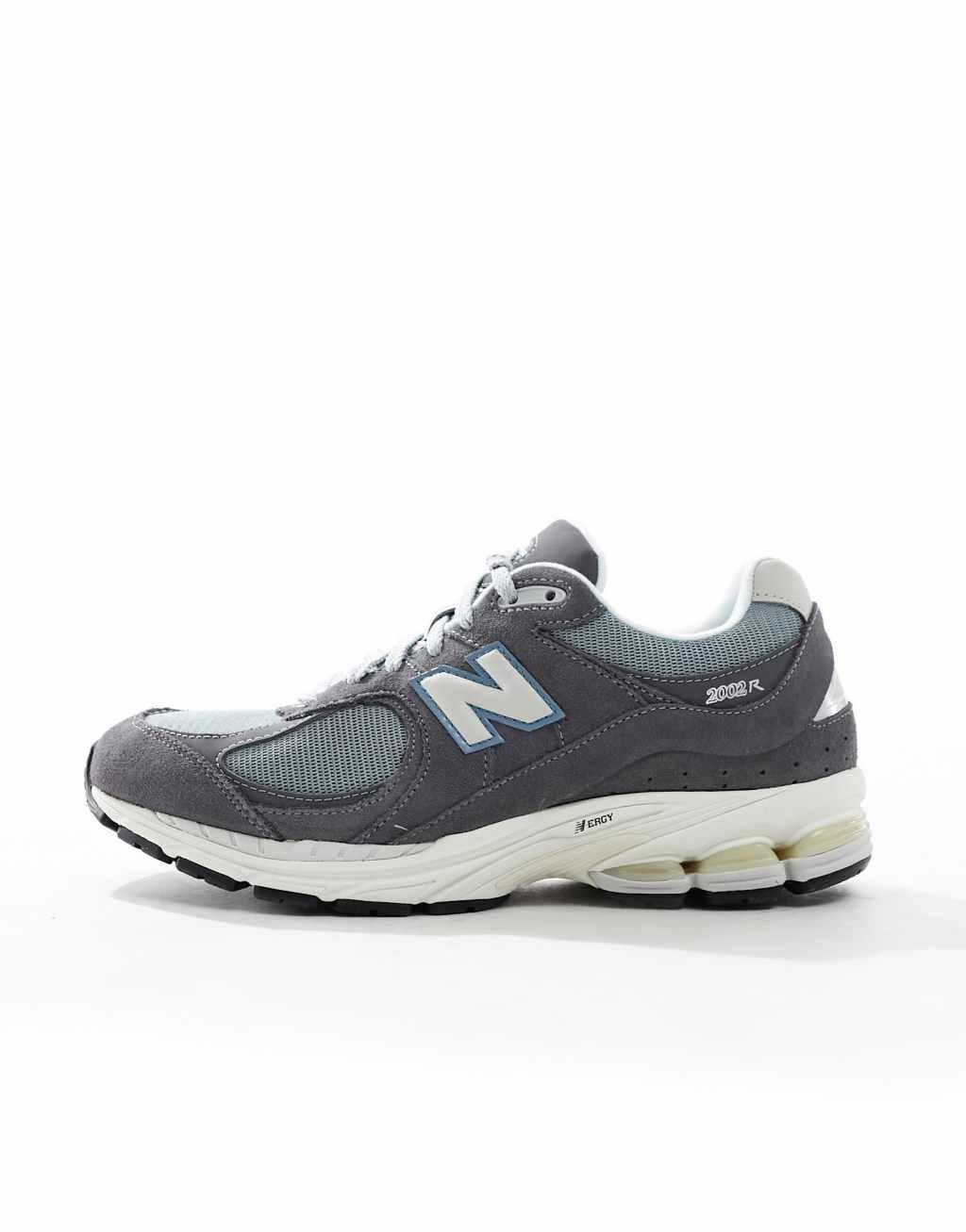 New Balance 2002 sneakers in gray with blue detail Product Image