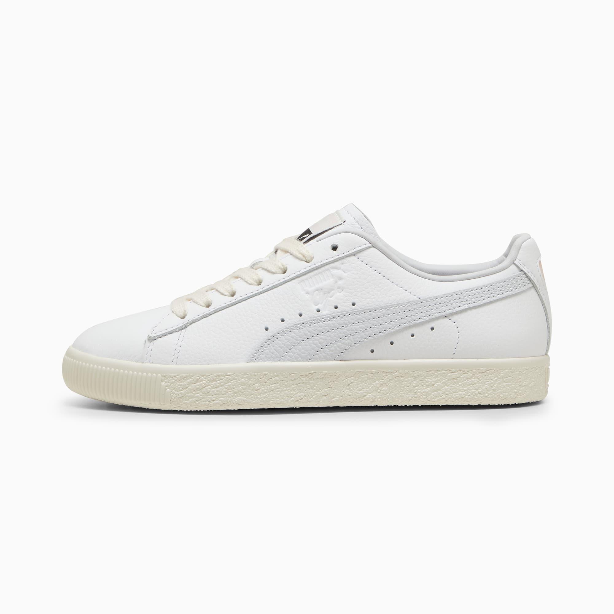 Clyde Leather Women's Sneakers Product Image