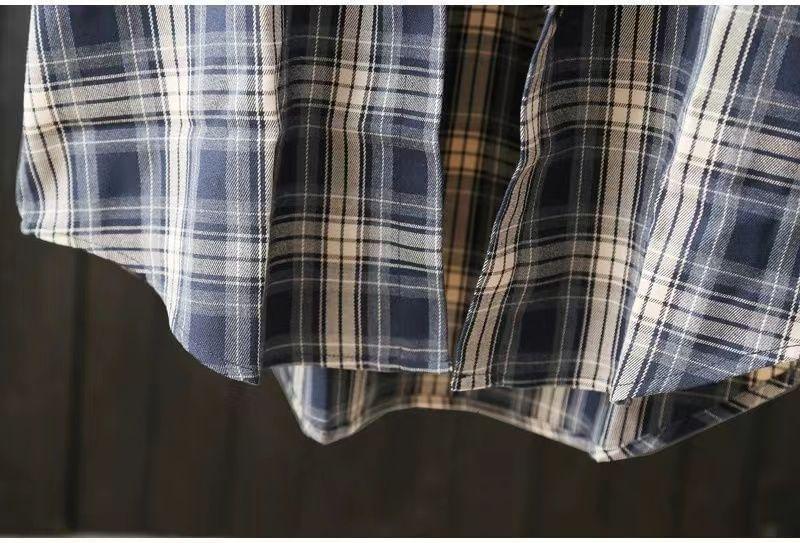 Long Sleeve Collared Plaid Shirt Product Image