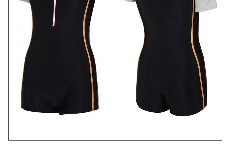 Short-Sleeve Color Block Rashguard Product Image