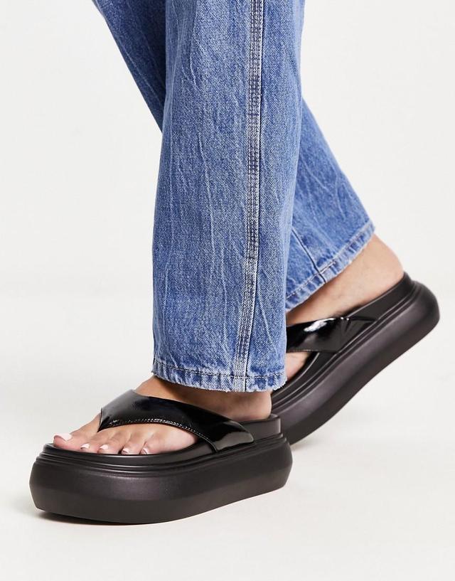 ASOS DESIGN Fiesty flatform toe thong Product Image