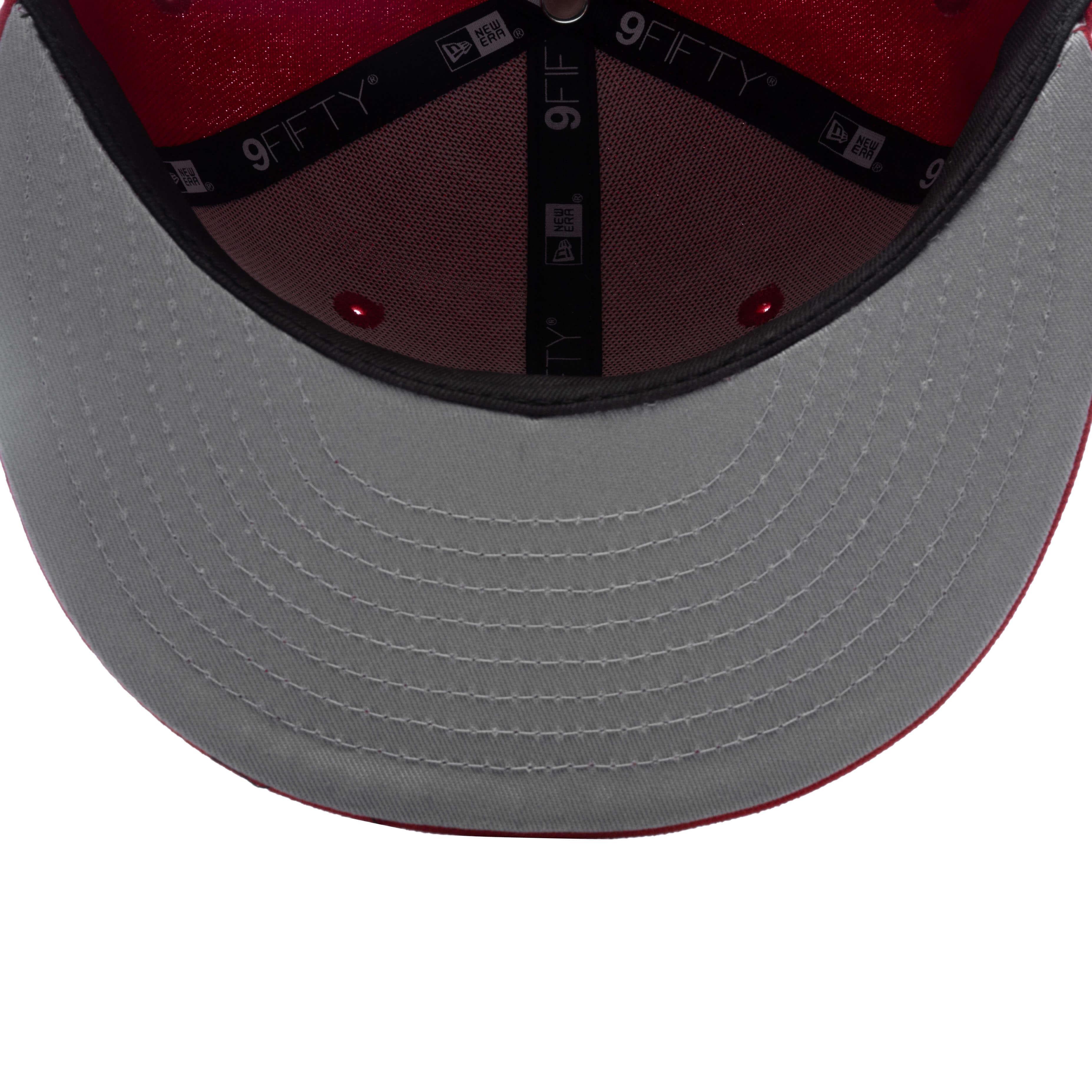 Feature x New Era 9FIFTY Fin - Red Male Product Image