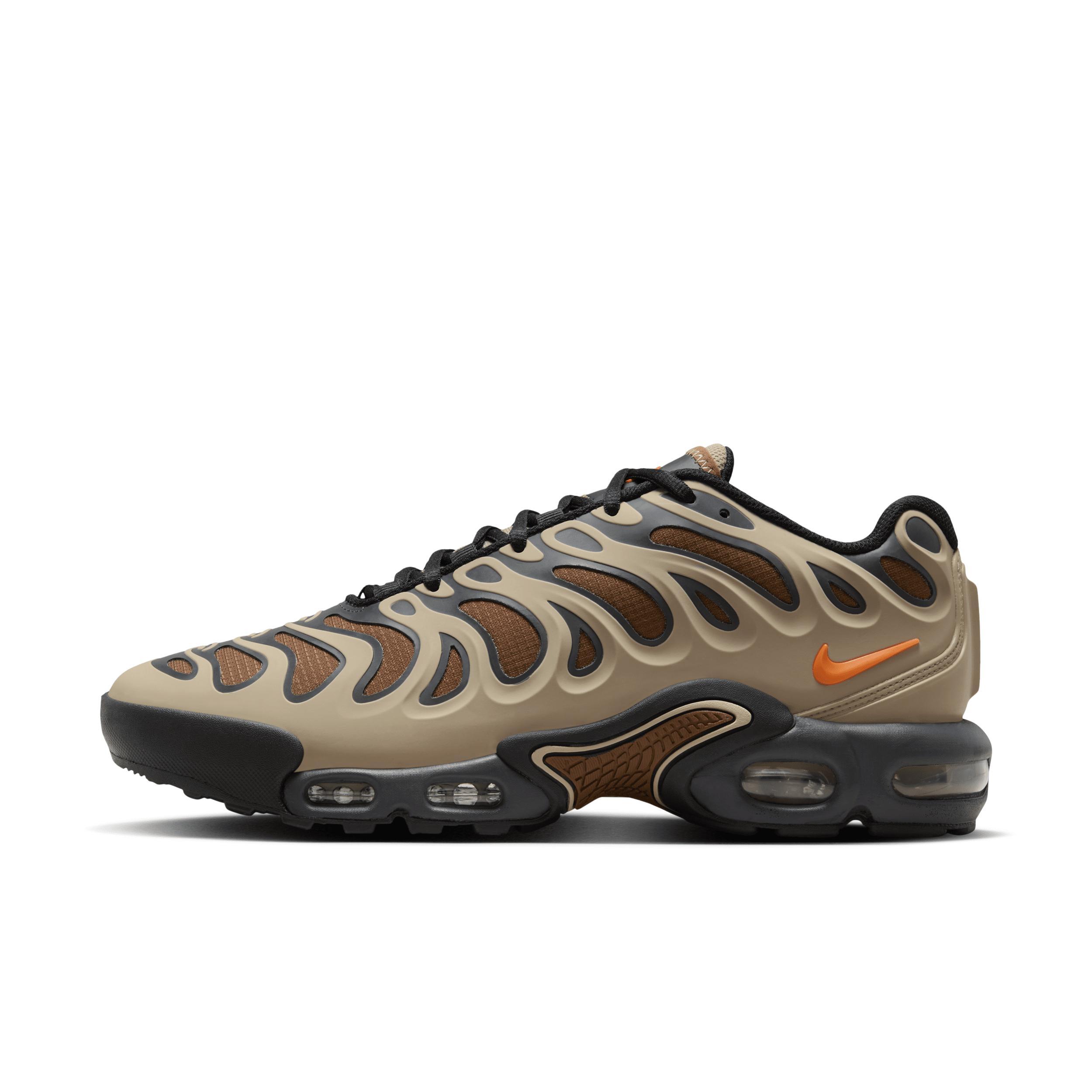 Nike Men's Air Max Plus Drift Winterized Shoes Product Image