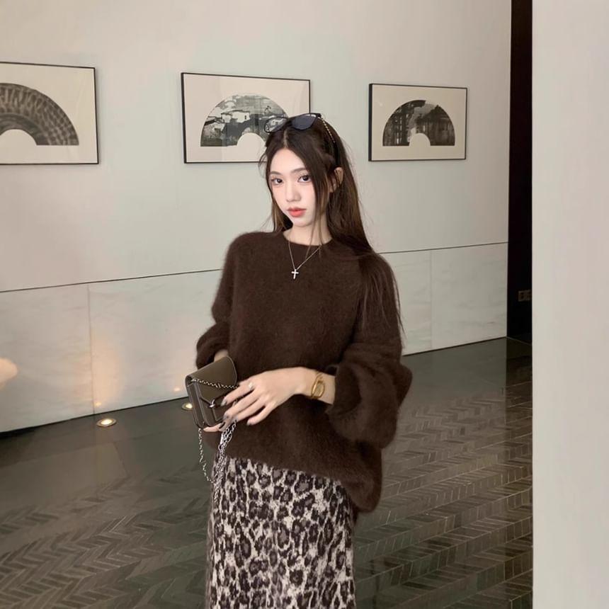 Round Neck Plain Sweater / Elastic Waist Leopard Print Midi A-Line Knit Skirt Product Image