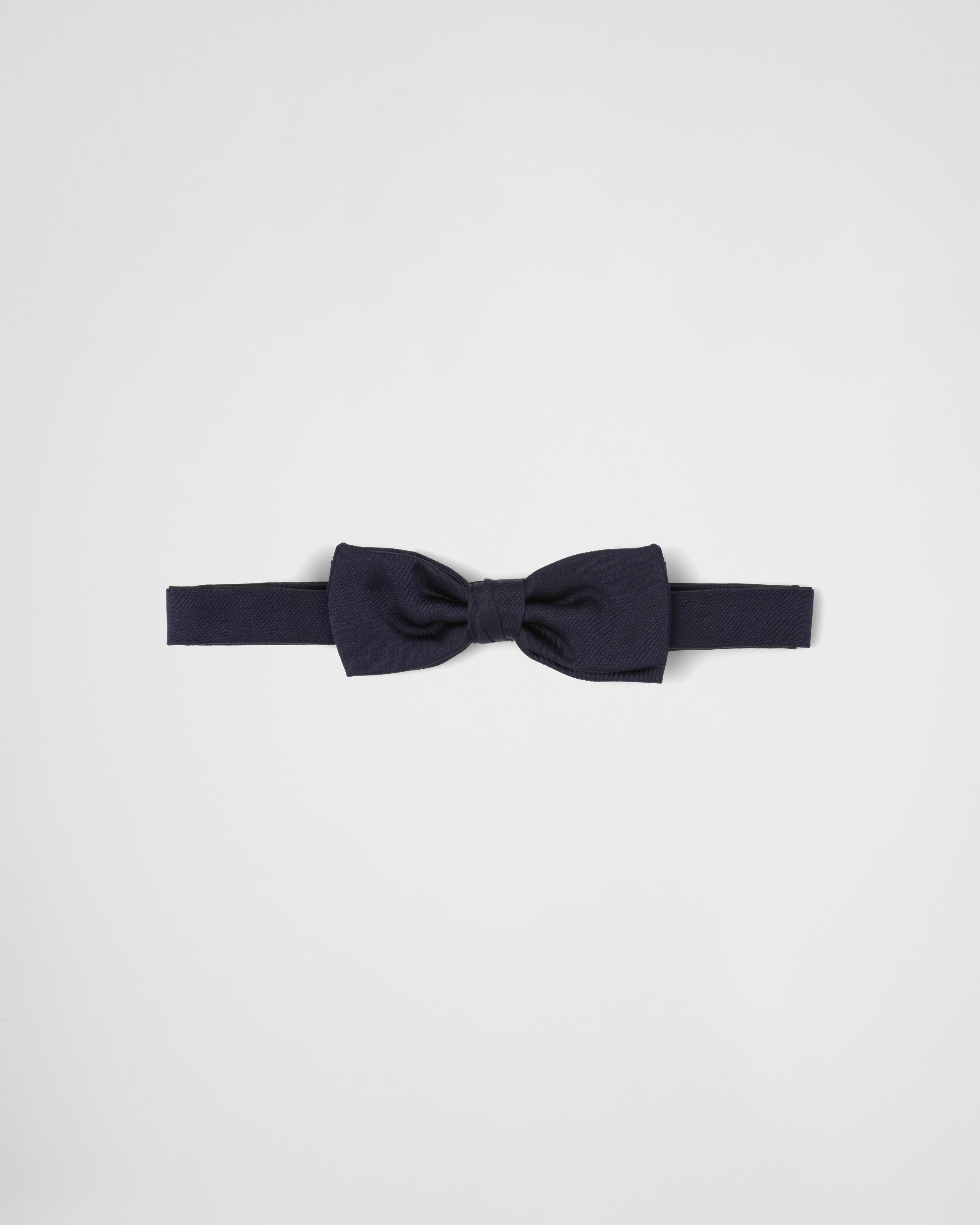 Satin bow-tie Product Image