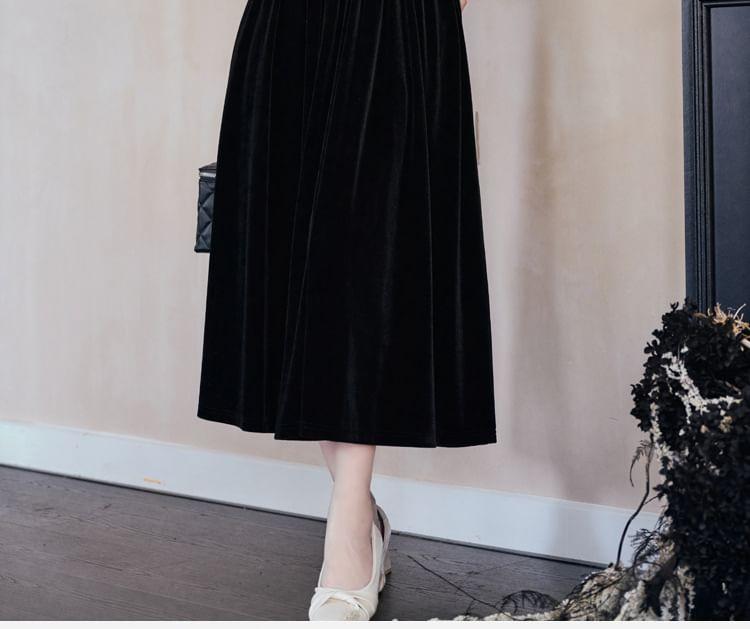 Long-Sleeve Crewneck Velvet Maxi A-Line Dress Product Image