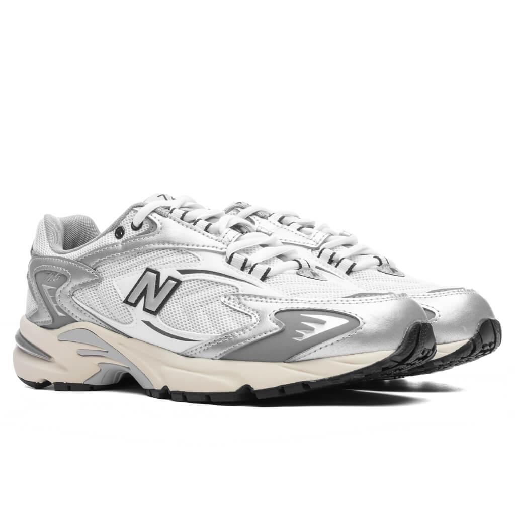 725v1 - White/Metallic Silver/Slate Grey Male Product Image