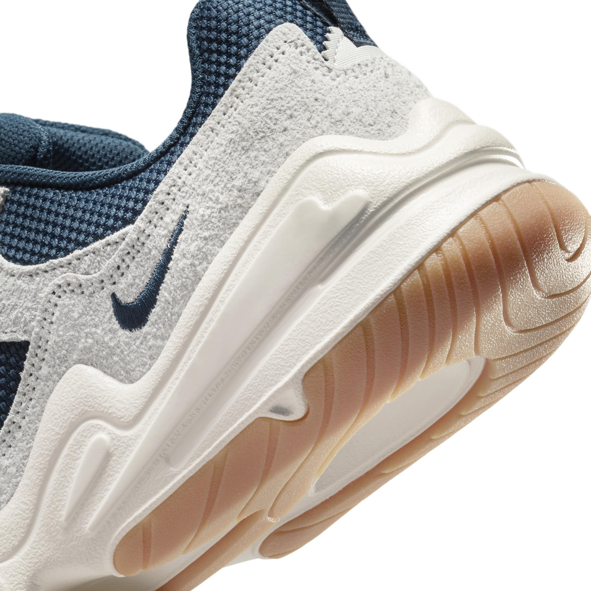 Nike Women's Tech Hera Shoes Product Image