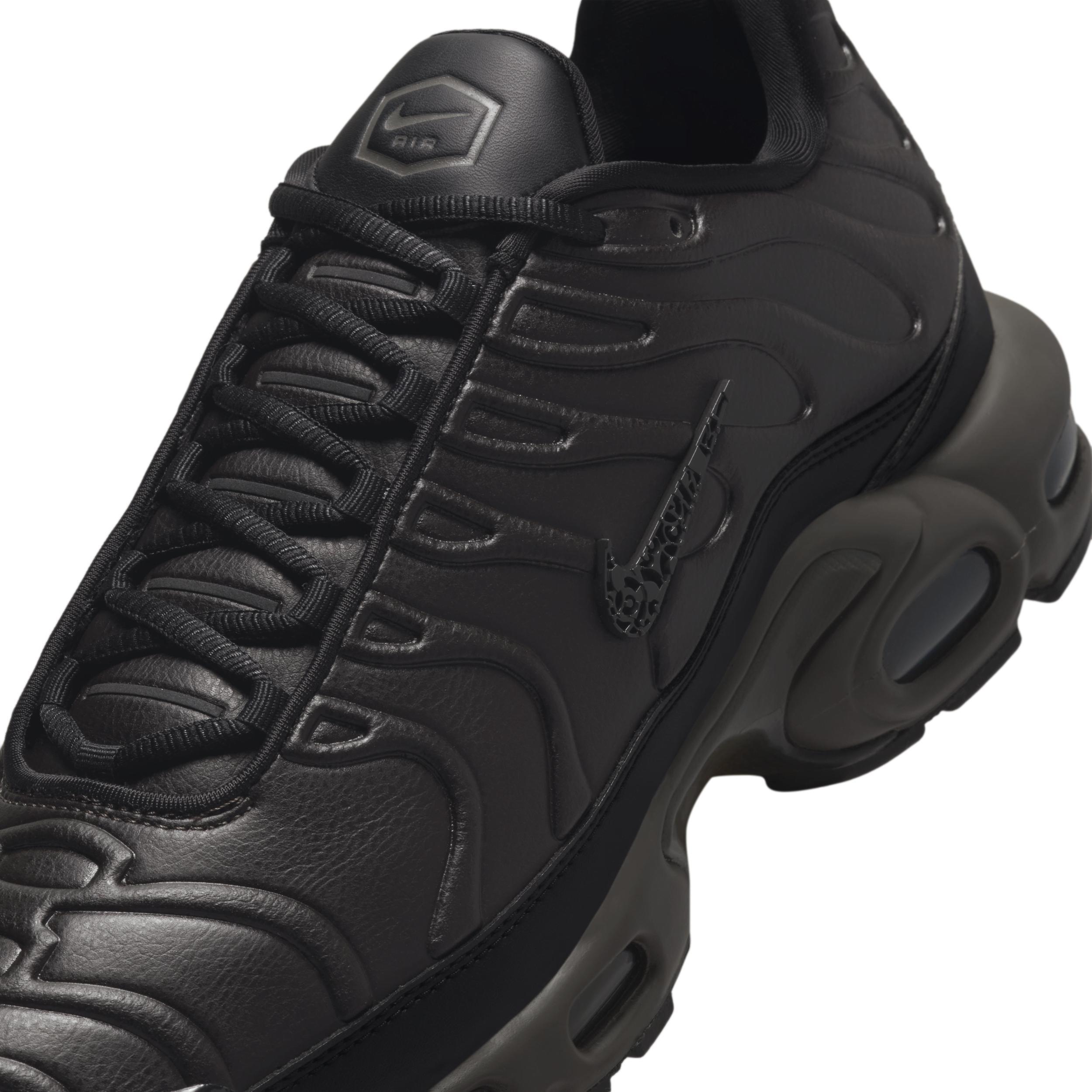 Nike Men's Air Max Plus Premium Shoes Product Image