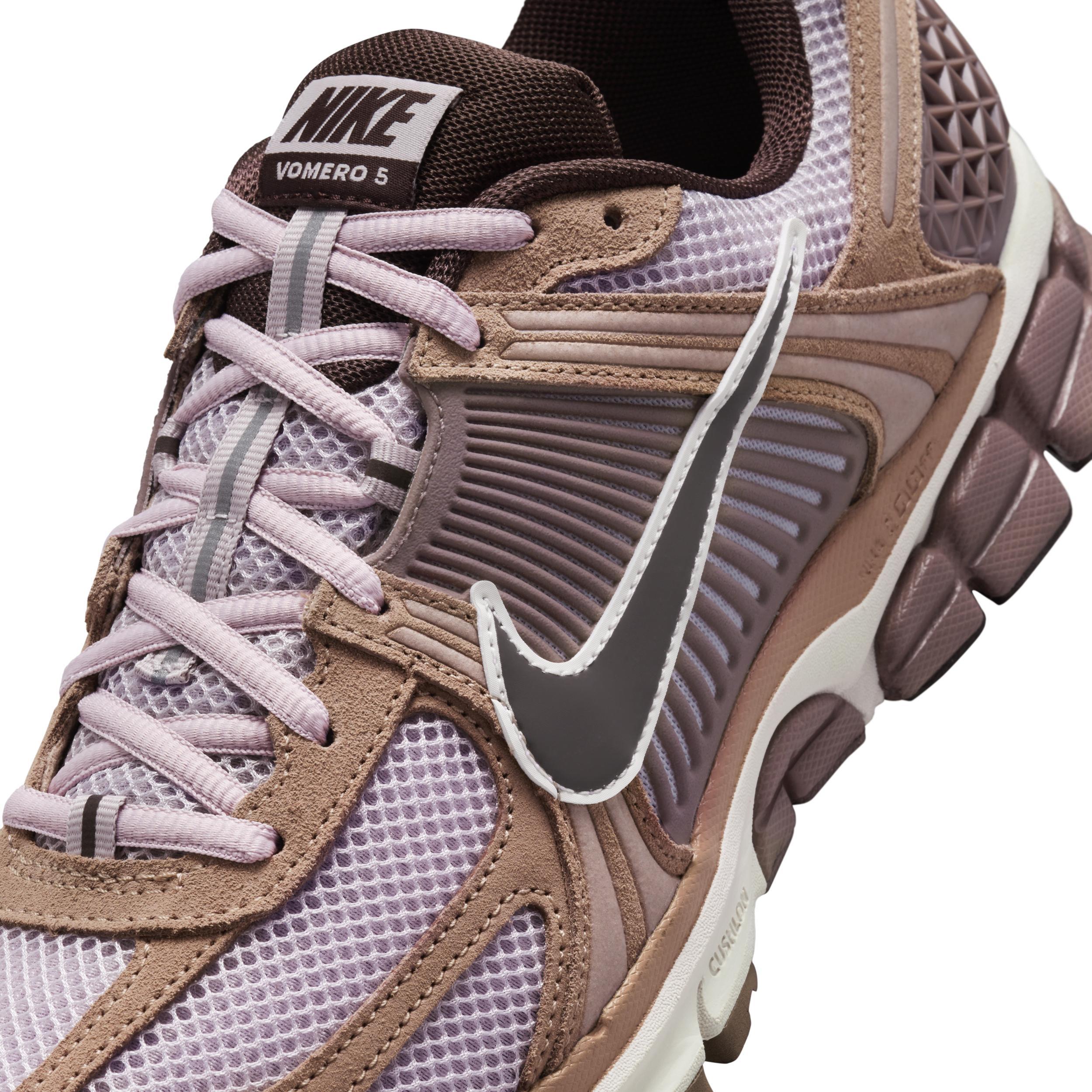 Nike Zoom Vomero 5 Men's Shoes Product Image