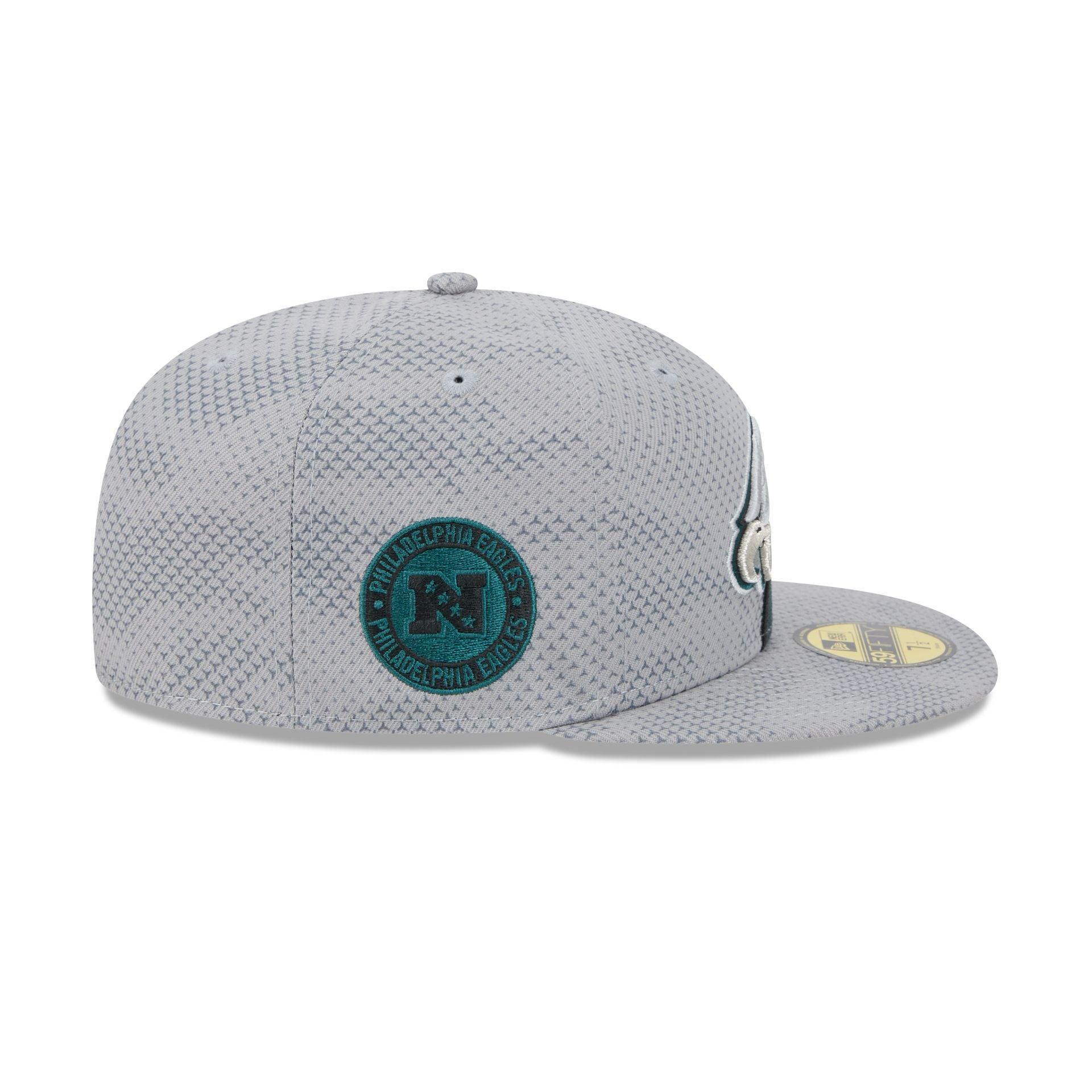 Philadelphia Eagles 2024 Sideline Gray 59FIFTY Fitted Hat Male Product Image