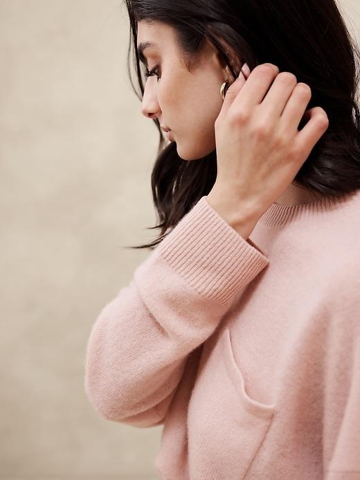 Caro Oversized Lightweight Cashmere Sweater Product Image