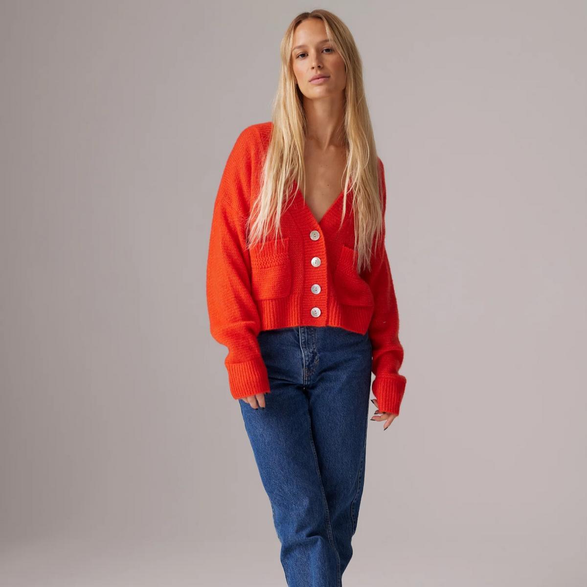 Amara Lolas Cropped Bomber - Cashmere Product Image