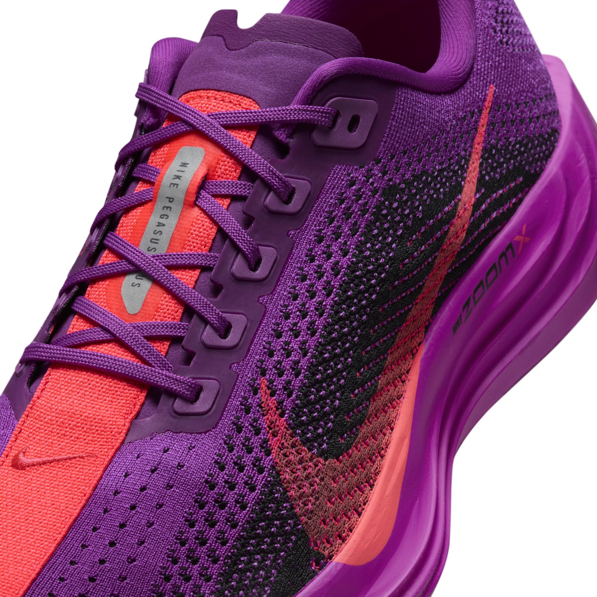 Nike Men's Pegasus Plus Road Running Shoes Product Image