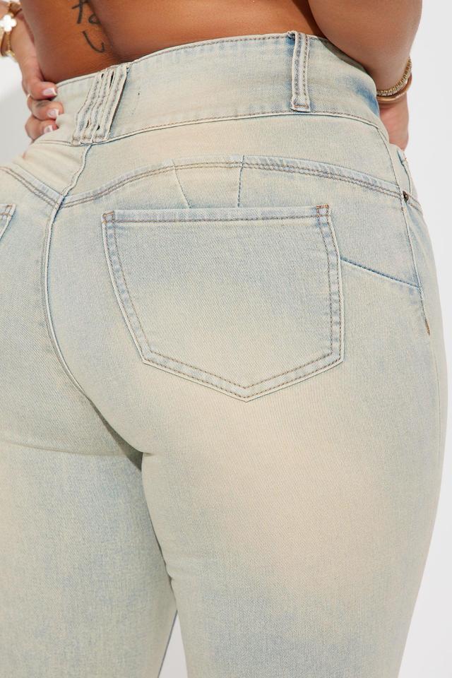 Irreplaceable Stretch Booty Lifting Jeans - Vintage Wash Product Image