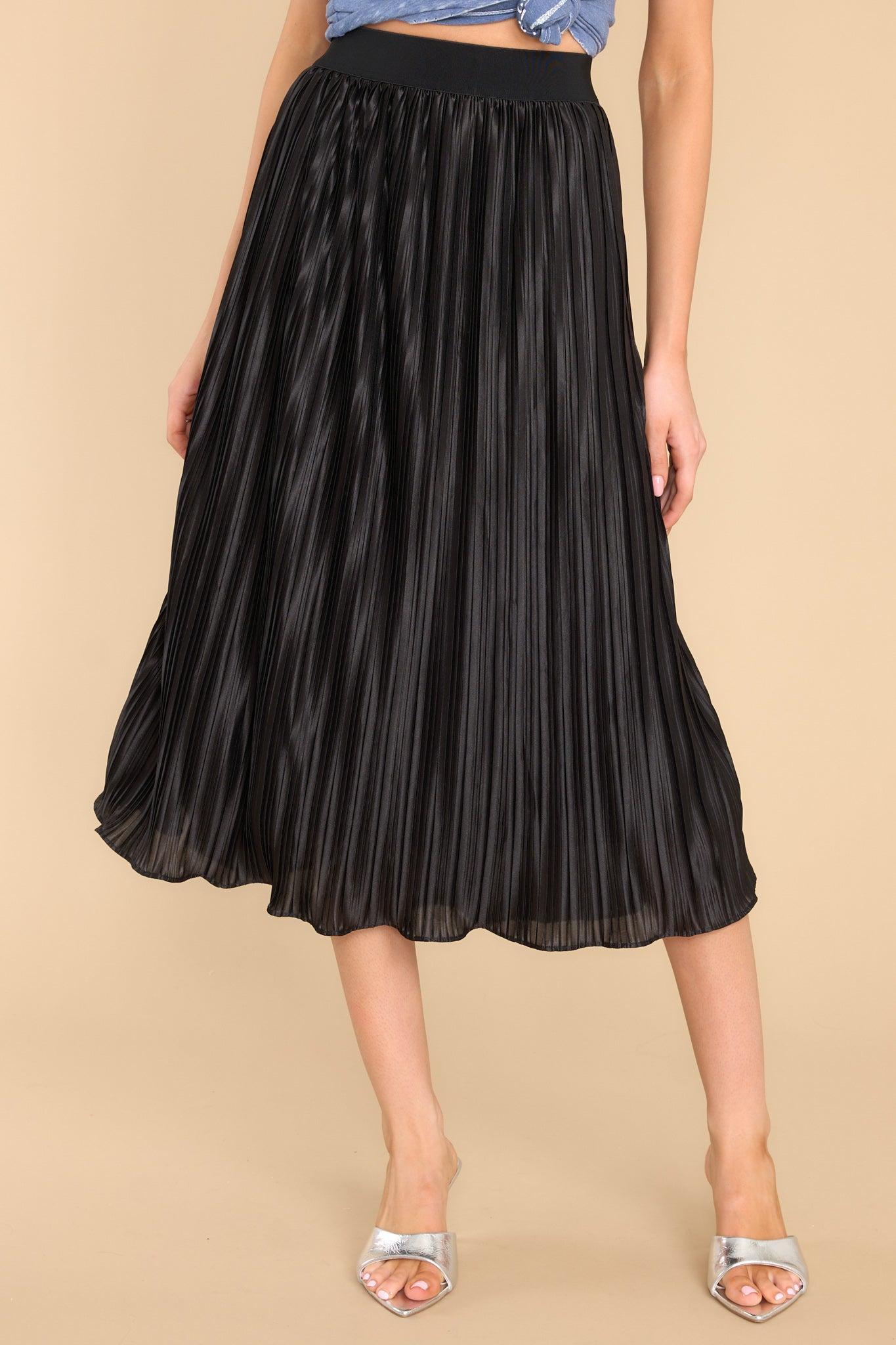 Try And Try Again Black Pleated Midi Skirt Product Image