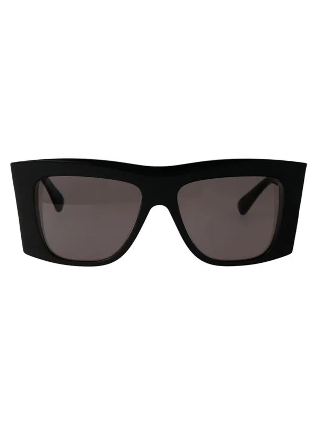 BOTTEGA VENETA Sunglasses In 001 Black Black Grey product image