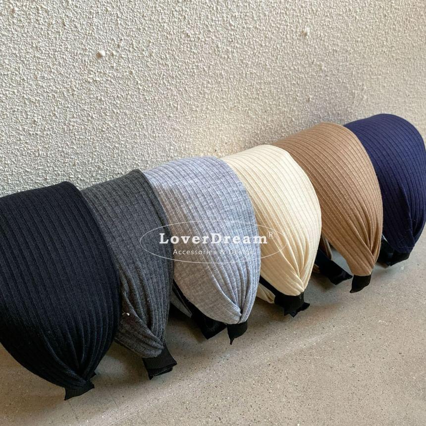 Plain Ribbed Headband Product Image