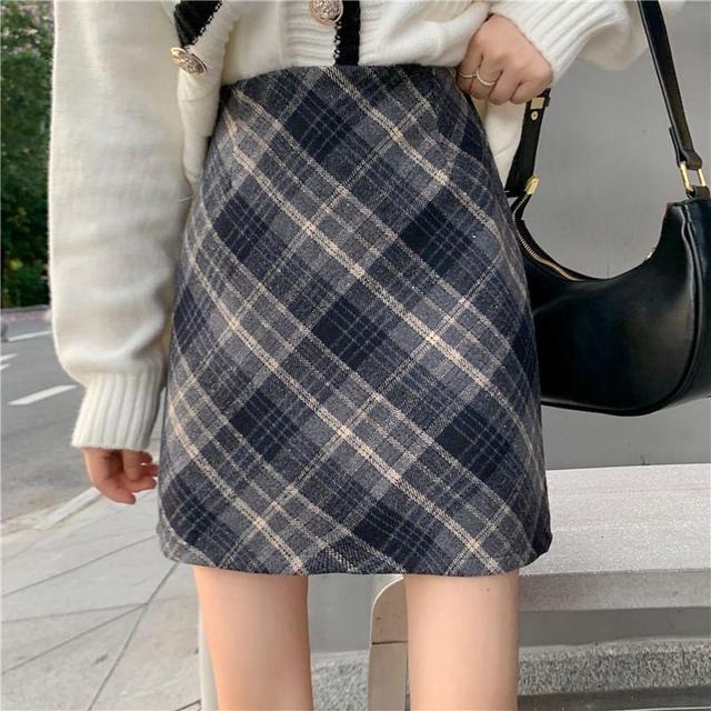 High Waist Plaid Mini Pencil Skirt Product Image