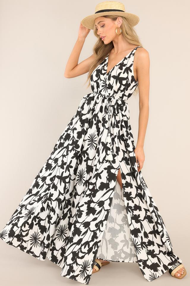 Island Vibes Black & White Print Maxi Dress Product Image