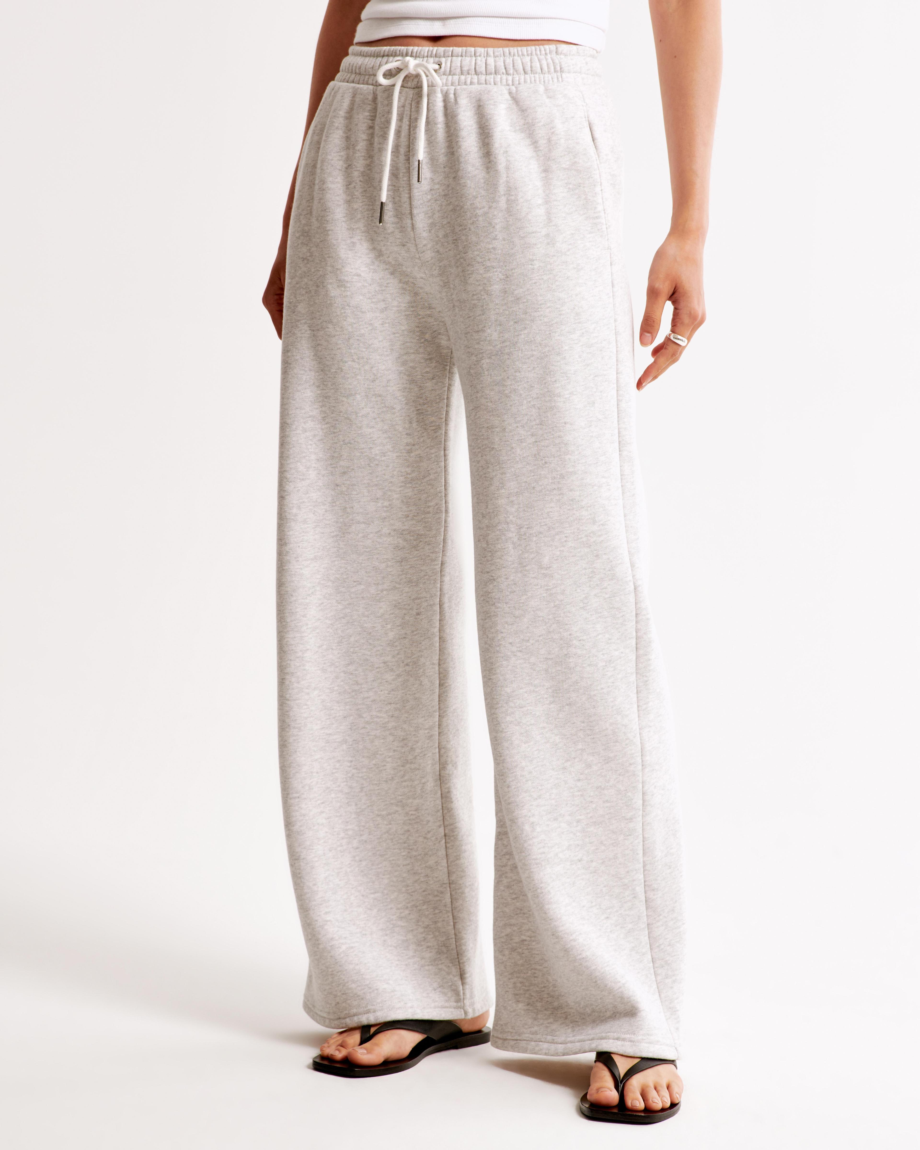 Essential Sunday Wide Leg Sweatpant Product Image