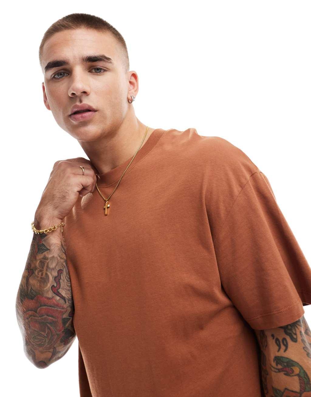 Jack & Jones oversized t-shirt in orange Product Image