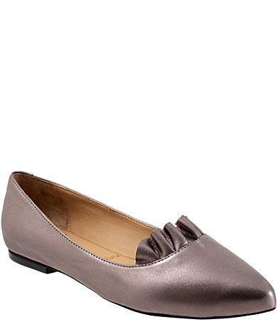 Trotters Elsie Pointed Toe Flat Product Image