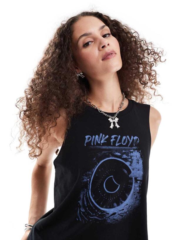 Noisy May oversized tank top with Pink Floyd print in black Product Image