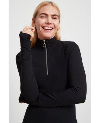 Marcella Womens Adelaide Sweatshirt Product Image