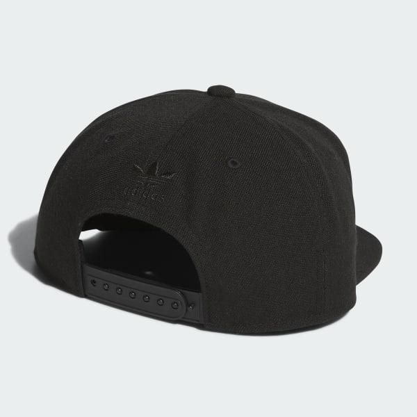 Trefoil Chain Snap-Back Cap Product Image