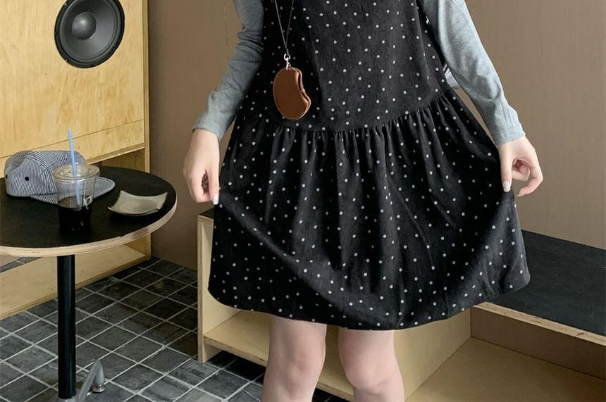 Long-Sleeve Mock Neck Plain Knit Top / Sleeveless Dotted A-Line Dress Product Image