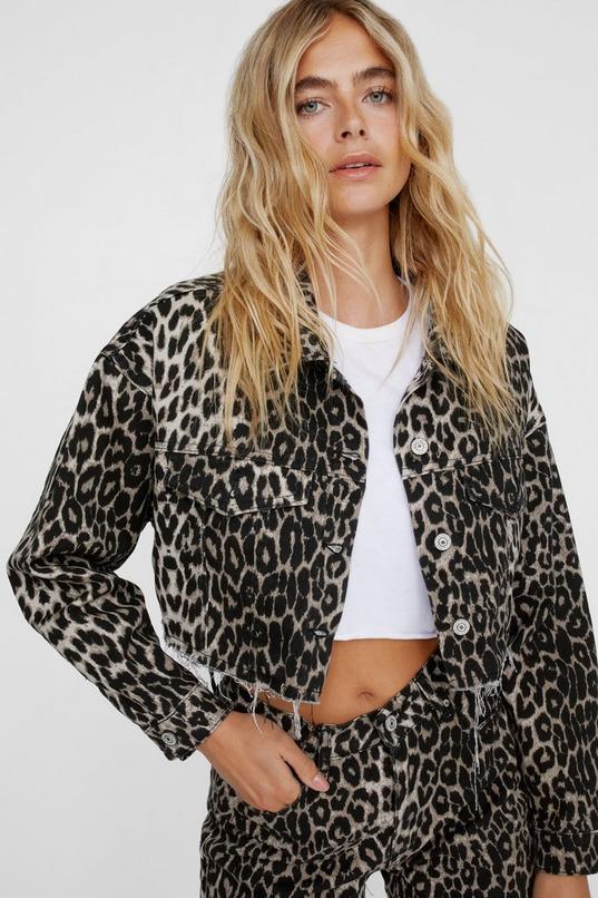 Animal Printed Cropped Denim Jacket Product Image