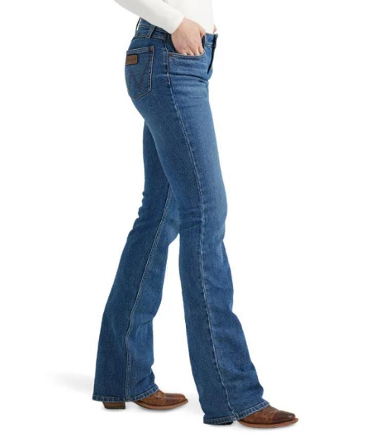 Wrangler Retro® Ladies' Belle Mae MR Medium Wash Boot Cut Jeans Product Image