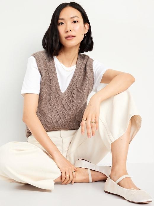 SoSoft Cable-Knit Vest Product Image