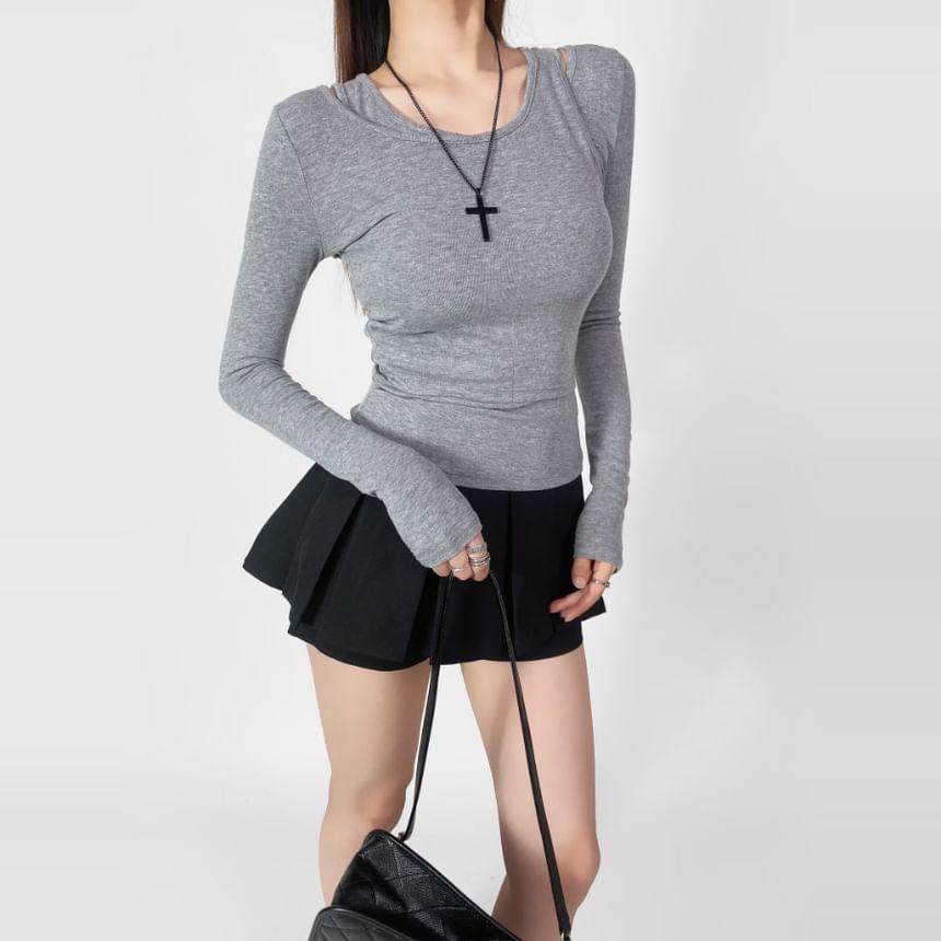 Long Sleeve Cold Shoulder Plain Crop T-Shirt Product Image