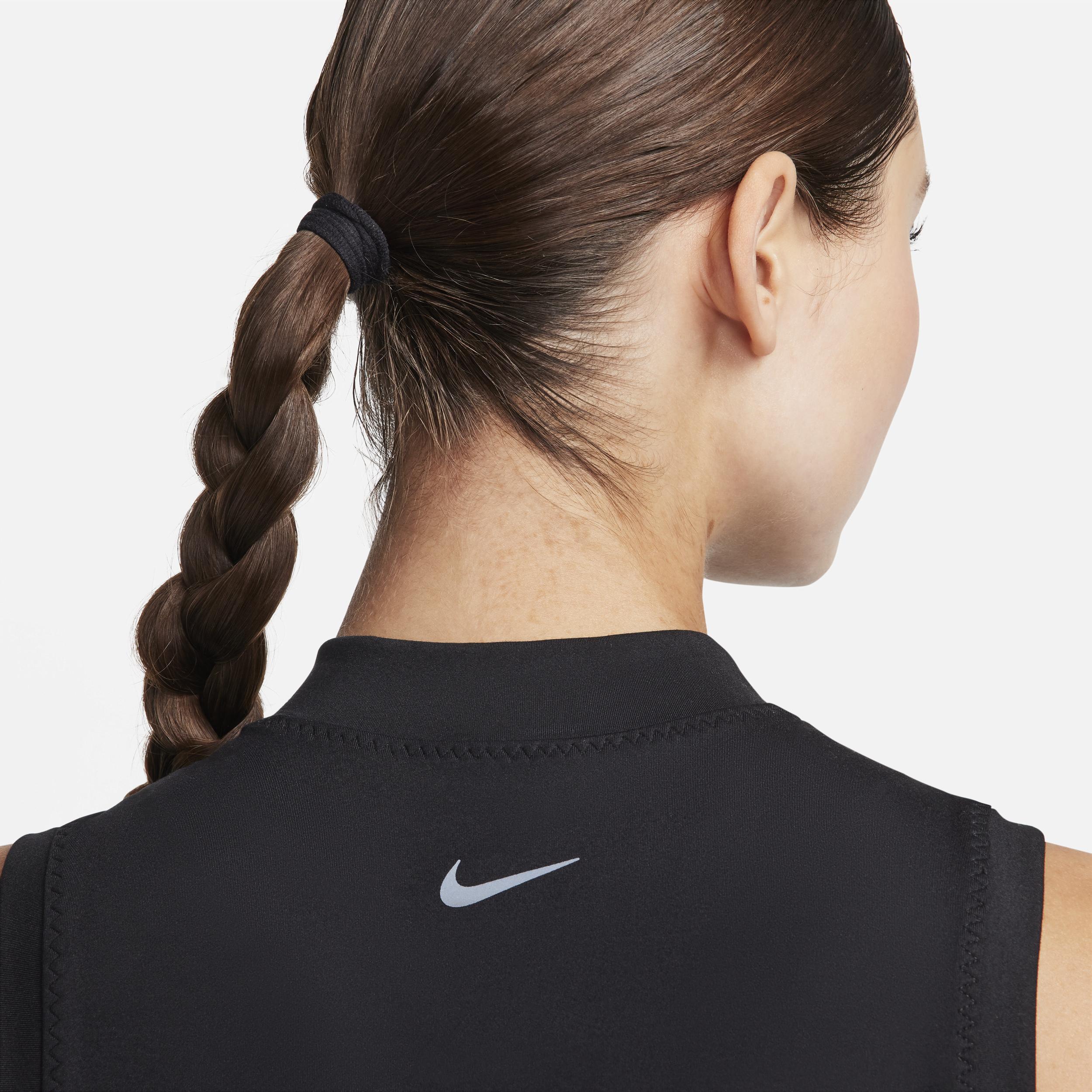 Nike One Fitted Women's Dri-FIT Mock-Neck Cropped Tank Top Product Image