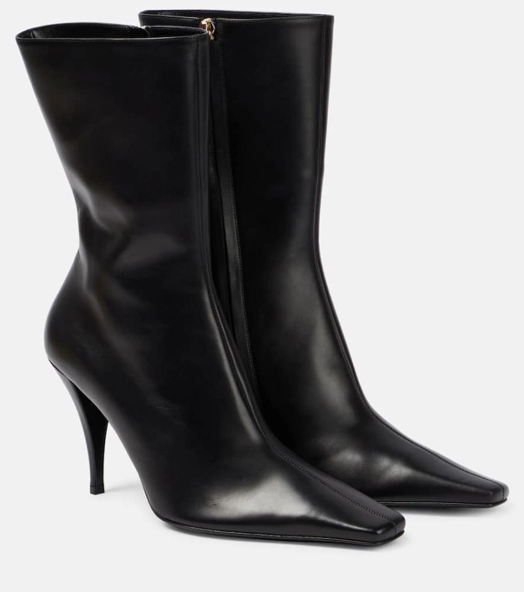 Shrimpton Leather Ankle Boots In Black Product Image