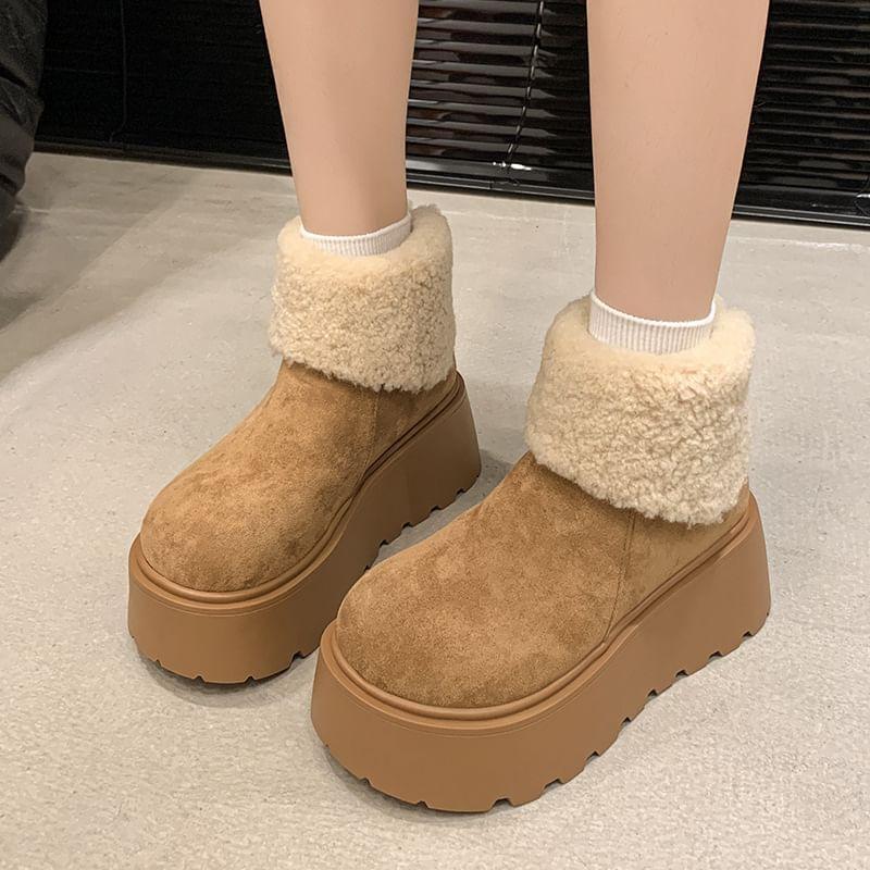 Platform Fleece-Lined Short Snow Boots Product Image