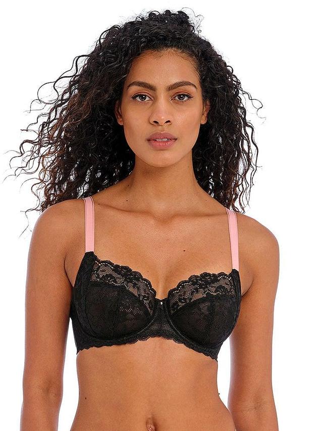 Offbeat Underwire Side Support Bra Product Image