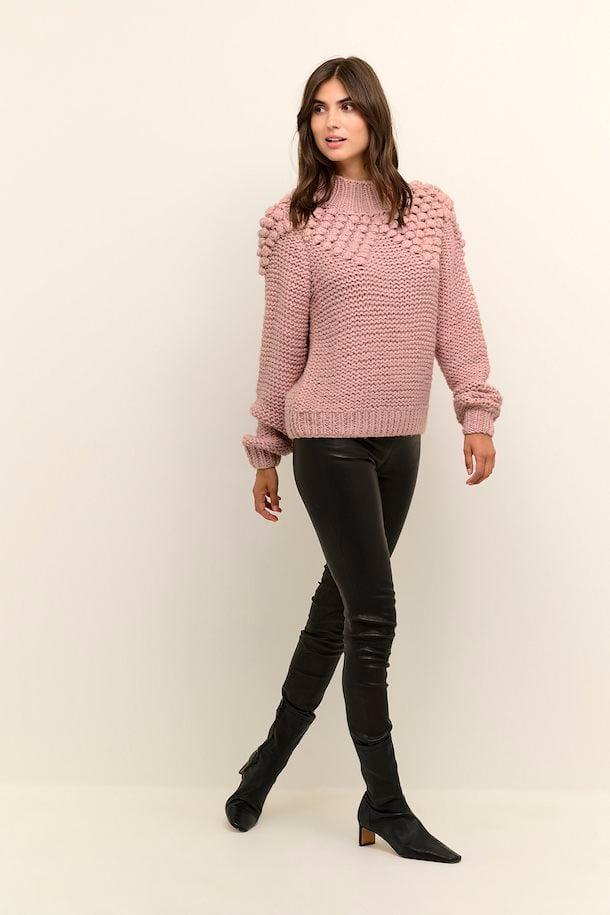 CUannie Pullover Product Image